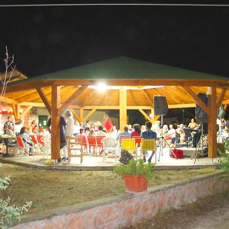 Camping La Pineta Porto Recanati Eksteriør billede
