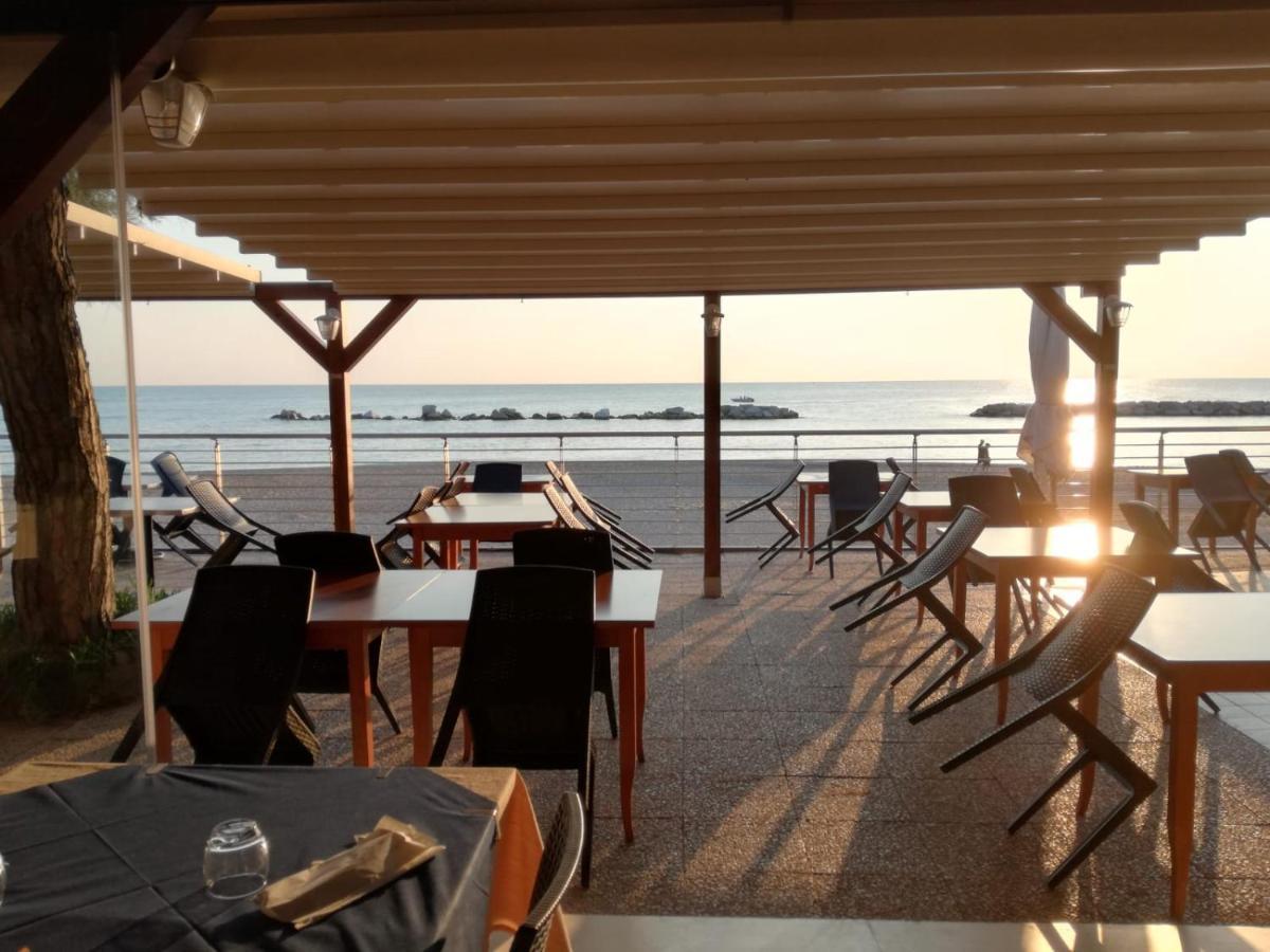 Camping La Pineta Porto Recanati Eksteriør billede