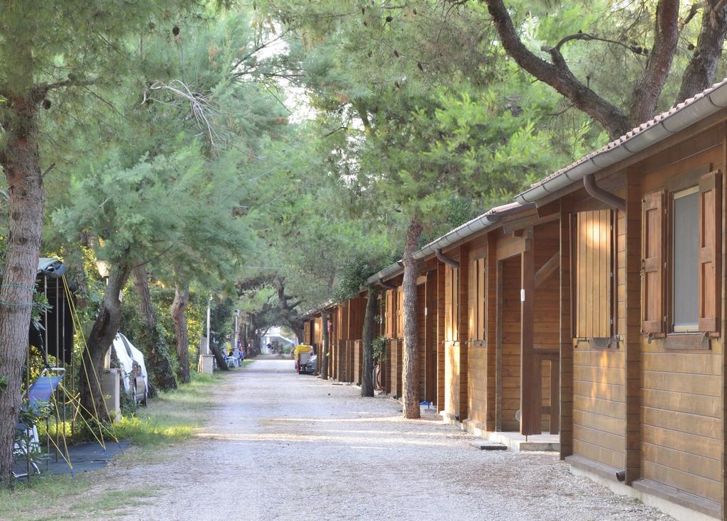 Camping La Pineta Porto Recanati Eksteriør billede