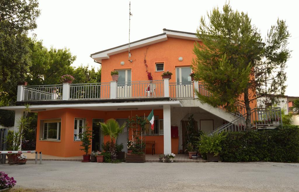 Camping La Pineta Porto Recanati Eksteriør billede