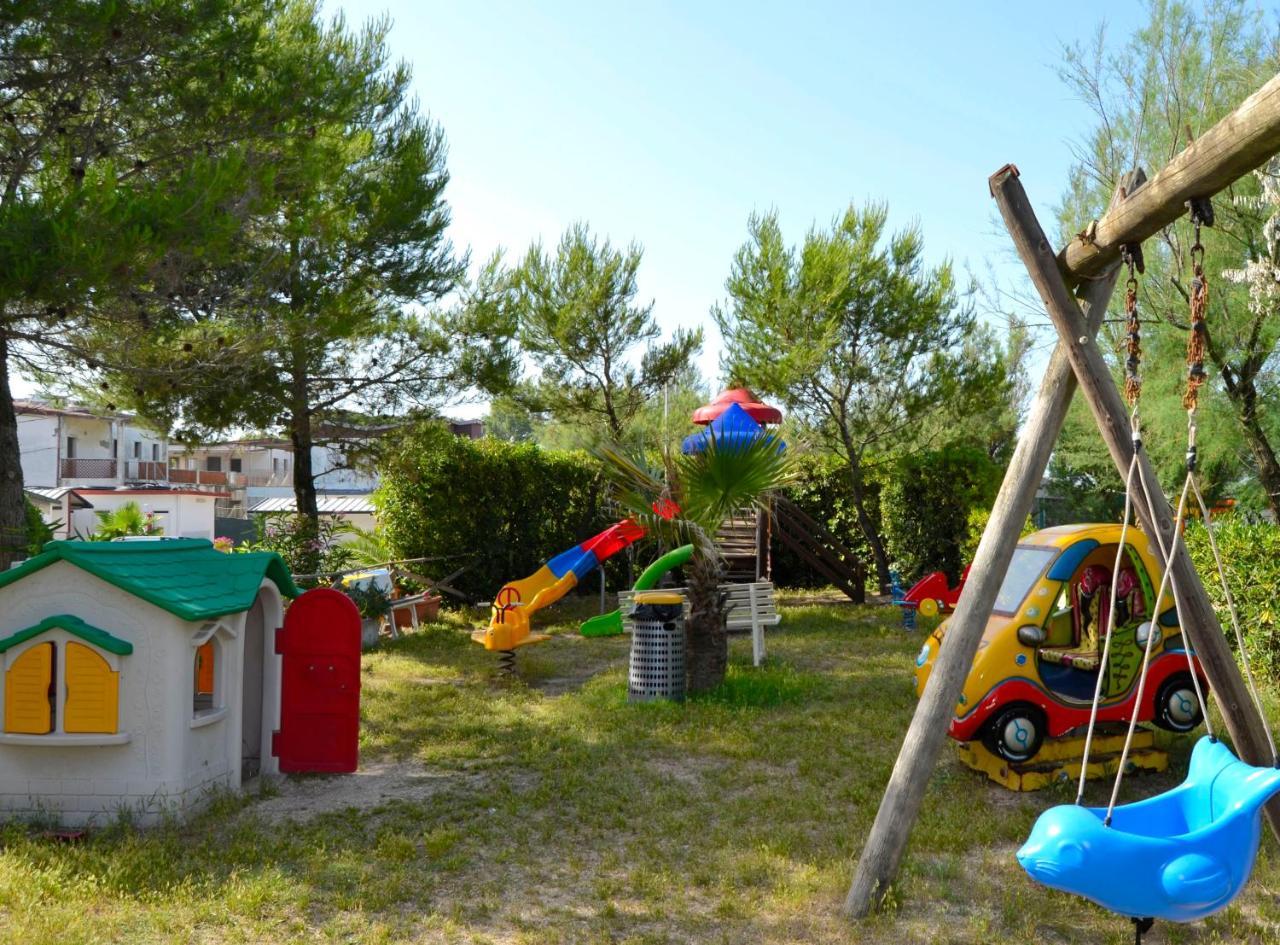 Camping La Pineta Porto Recanati Eksteriør billede